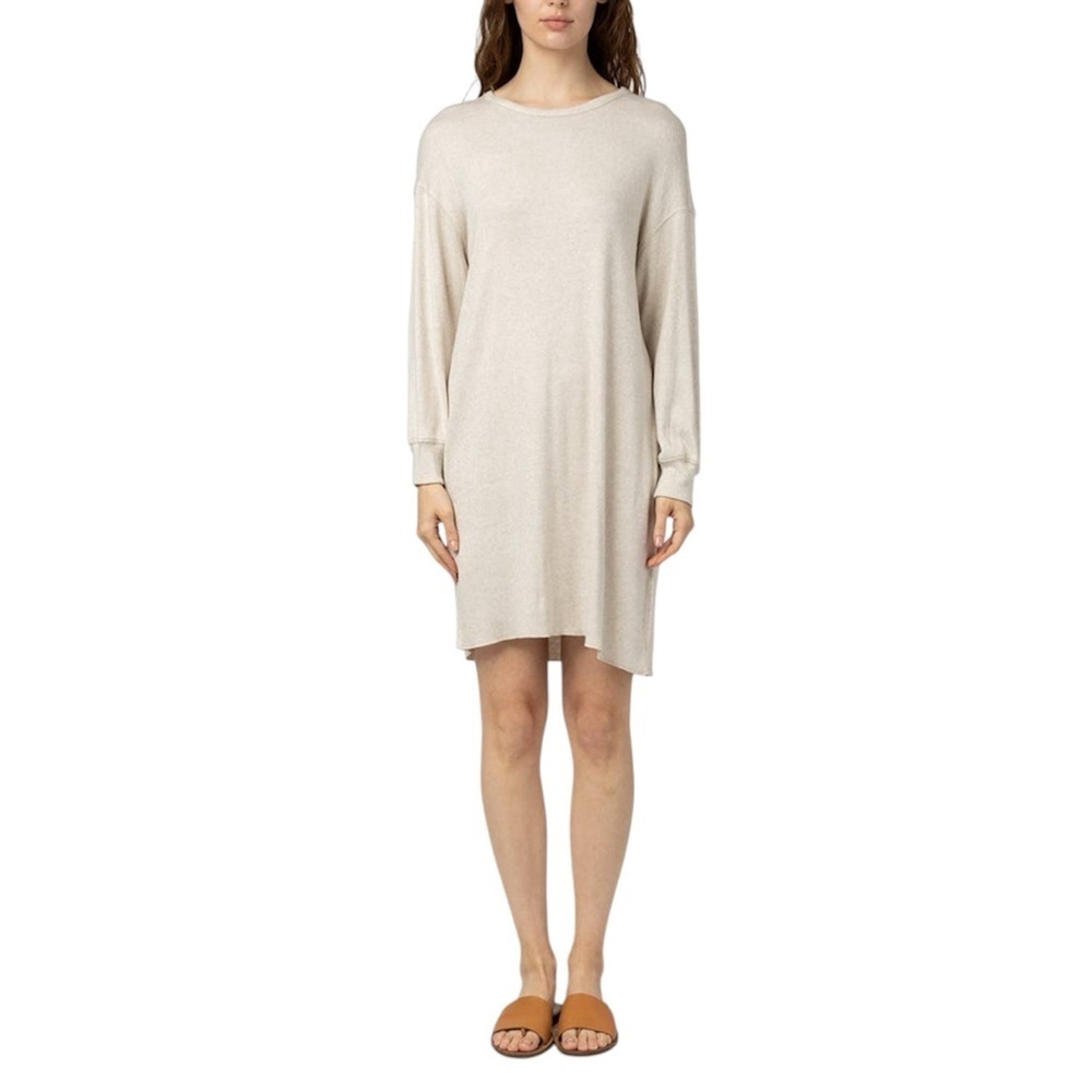 Mod Ref Relaxed Fit Soft Knit Scoop Neck Drop Shoulder Long Sleeve Dress